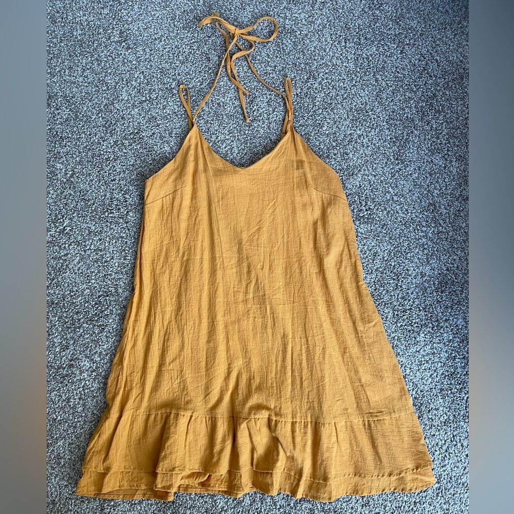NINEXIS NEW!! with tags yellow spaghetti strap ruffle bottom dress